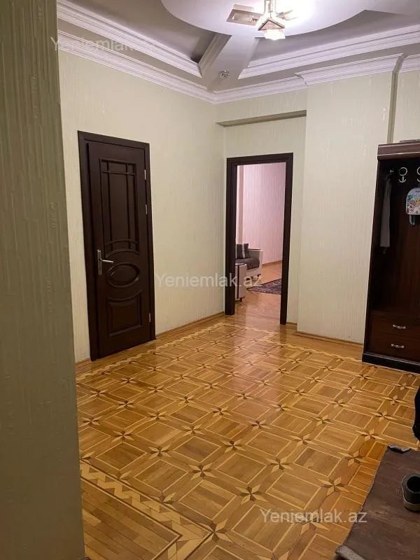 Satılır 3 otaqlı yeni tikili 118 m²