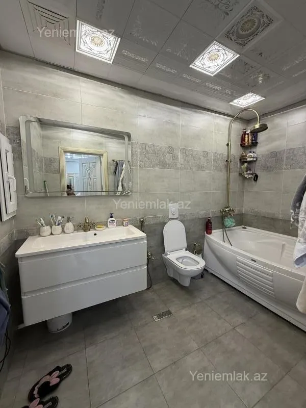 Satılır 3 otaqlı yeni tikili 109 m²
