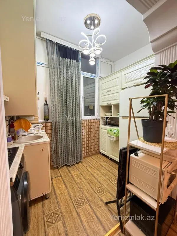 Satılır 2 otaqlı yeni tikili 45 m²