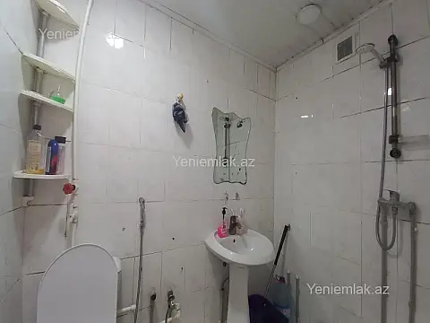 Satılır 2 otaqlı köhnə tikili 47 m²