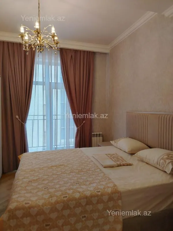 Satılır 2 otaqlı yeni tikili 102 m²