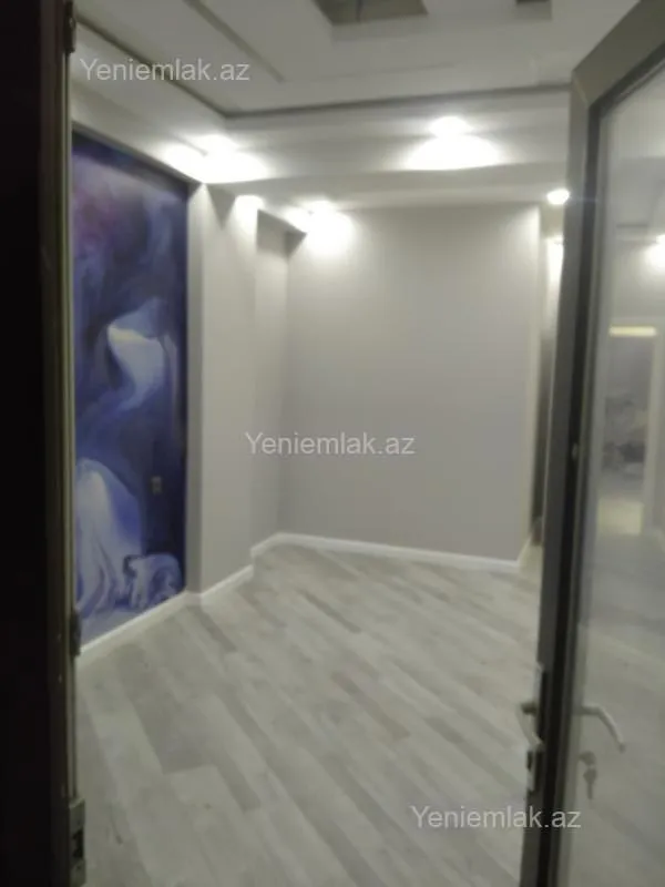 Satılır 3 otaqlı yeni tikili 121 m²