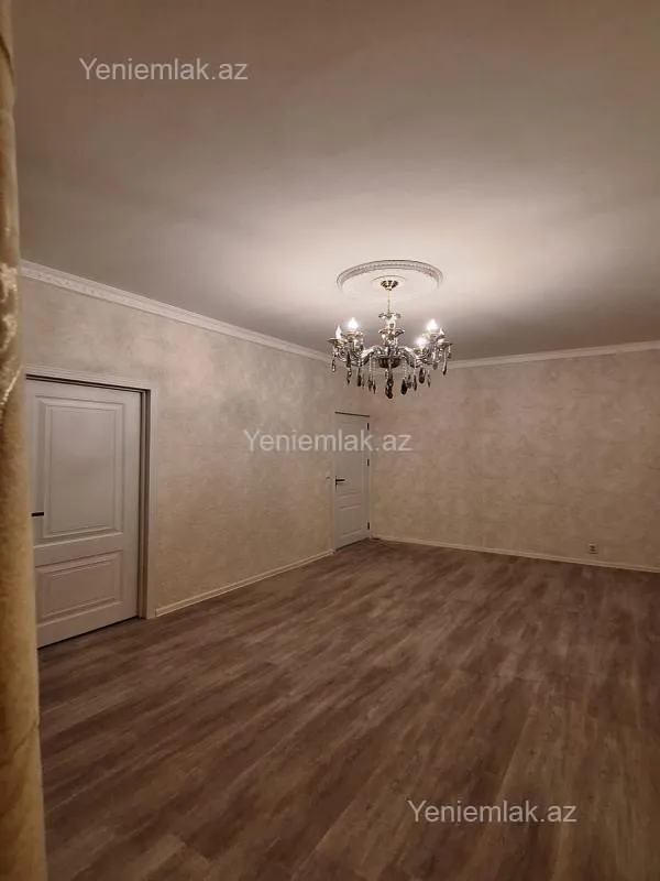 Satılır 2 otaqlı köhnə tikili 40 m²