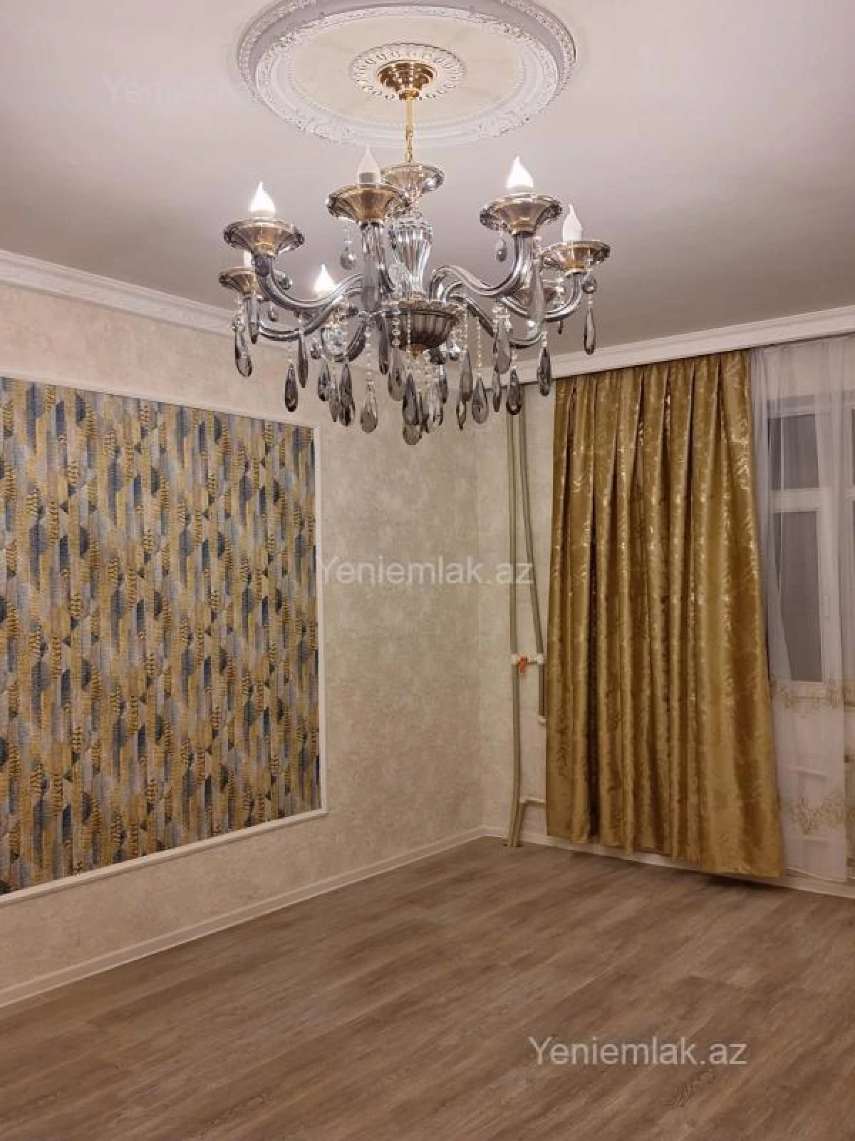 Satılır 2 otaqlı köhnə tikili 40 m²