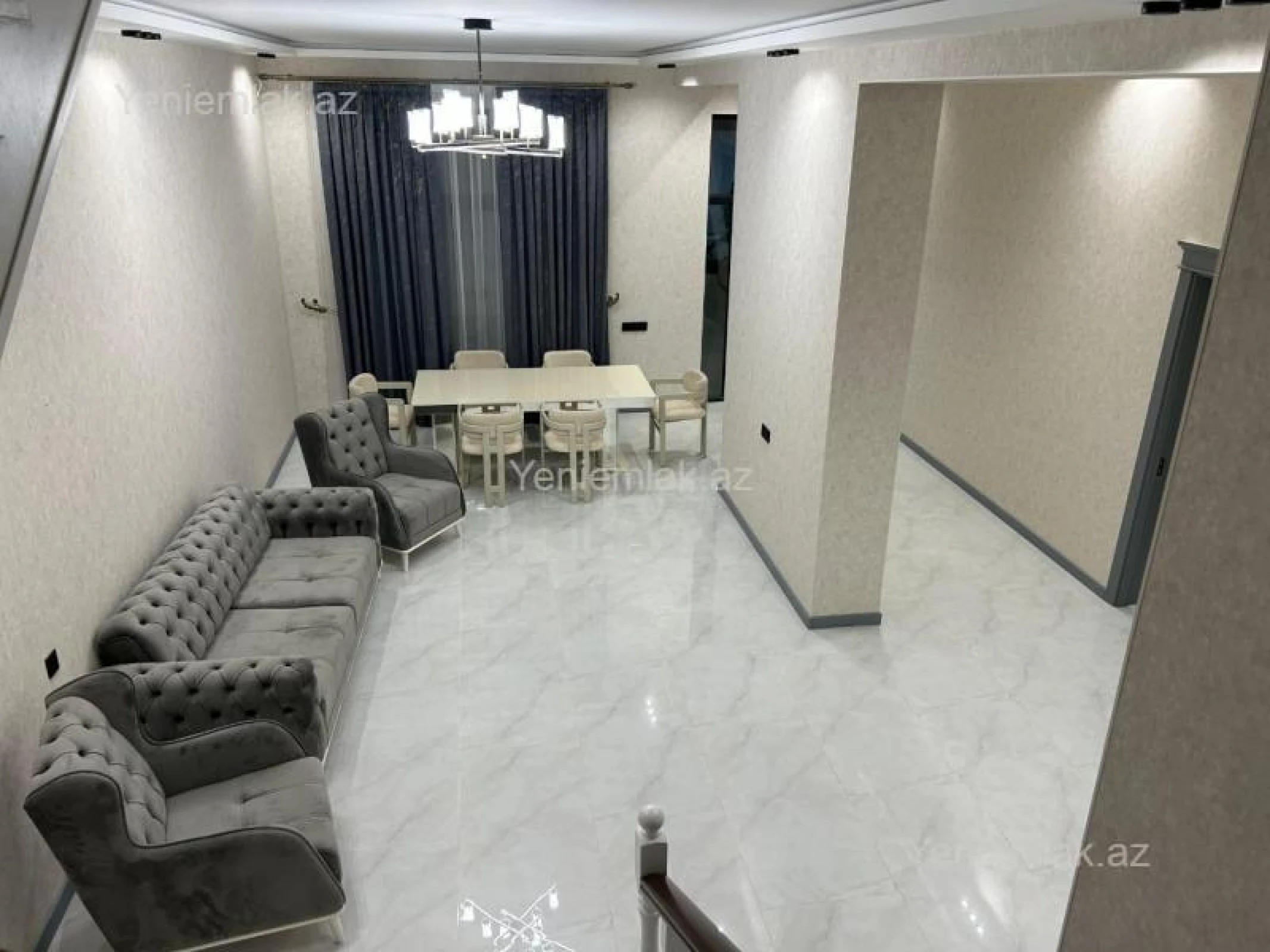 Satılır 5 otaqlı həyət evi 250 m²