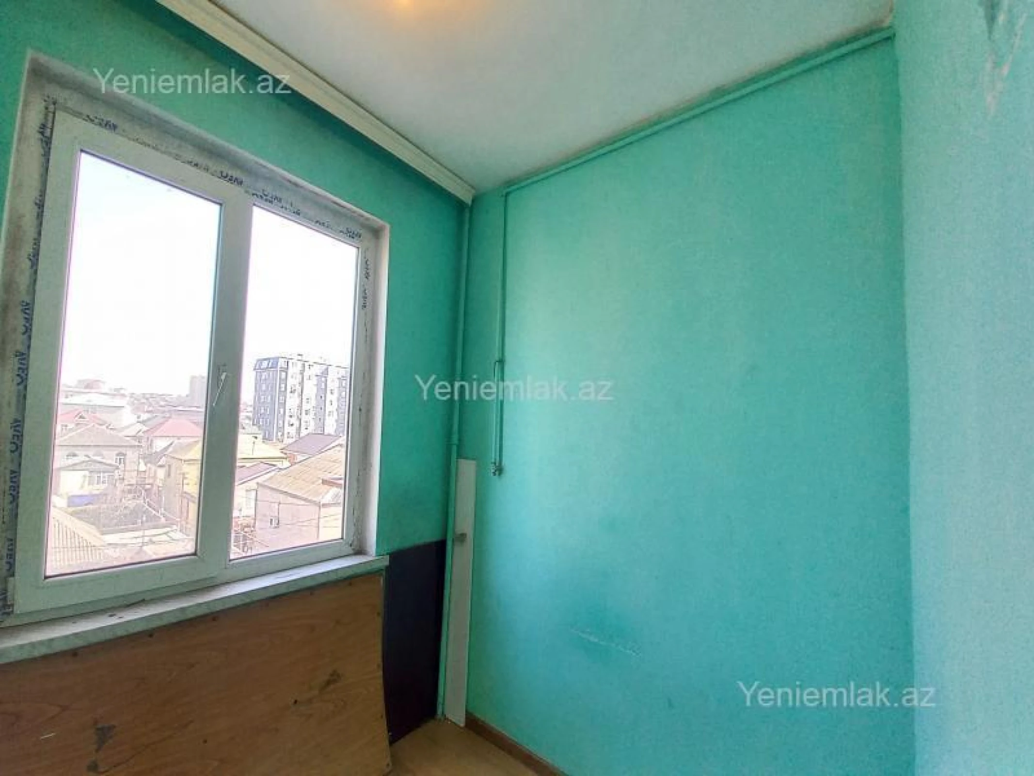 Satılır 2 otaqlı köhnə tikili 30 m²