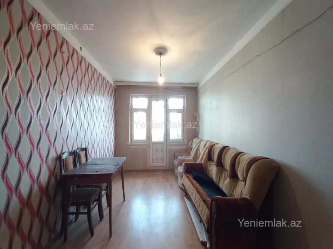 Satılır 2 otaqlı köhnə tikili 30 m²