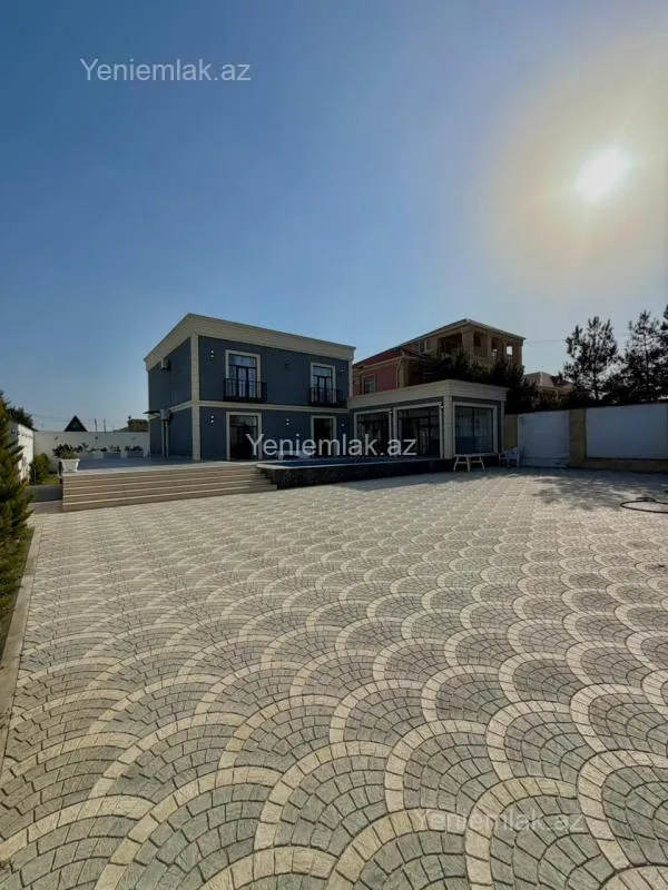 Satılır 6 otaqlı həyət evi 220 m²