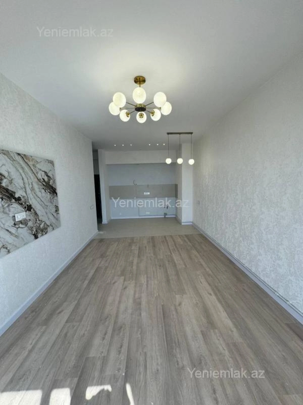 Satılır 3 otaqlı yeni tikili 84 m²