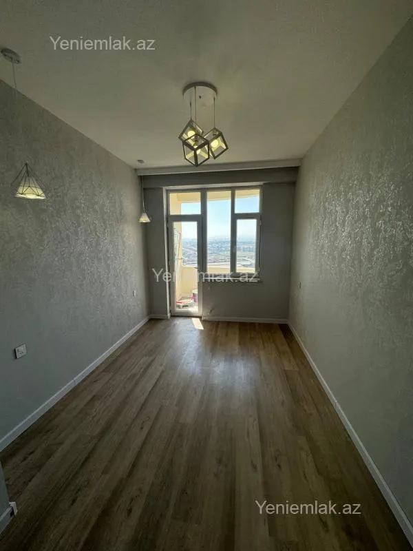 Satılır 3 otaqlı yeni tikili 84 m²