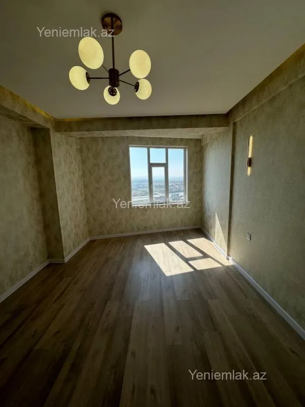 Satılır 3 otaqlı yeni tikili 84 m²