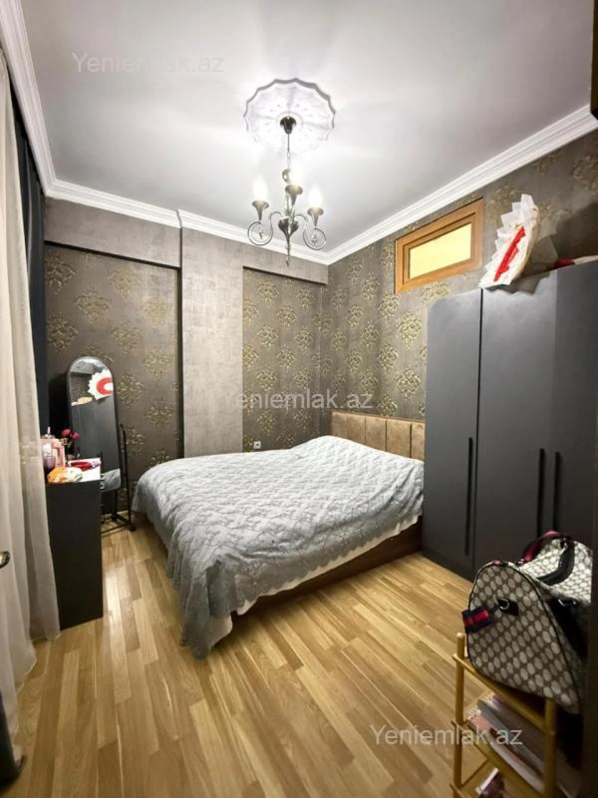 Satılır 3 otaqlı yeni tikili 70 m²