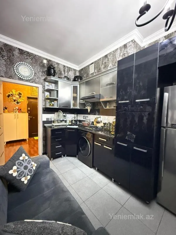 Satılır 3 otaqlı yeni tikili 70 m²