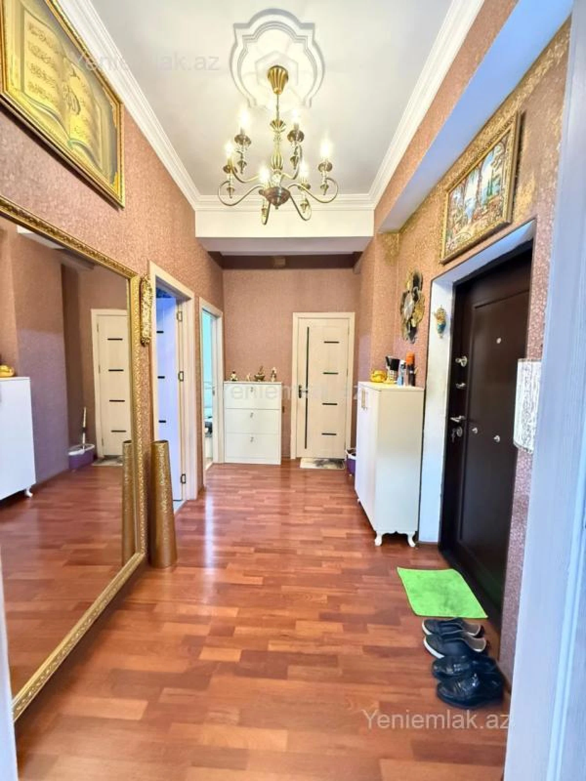 Satılır 3 otaqlı yeni tikili 70 m²