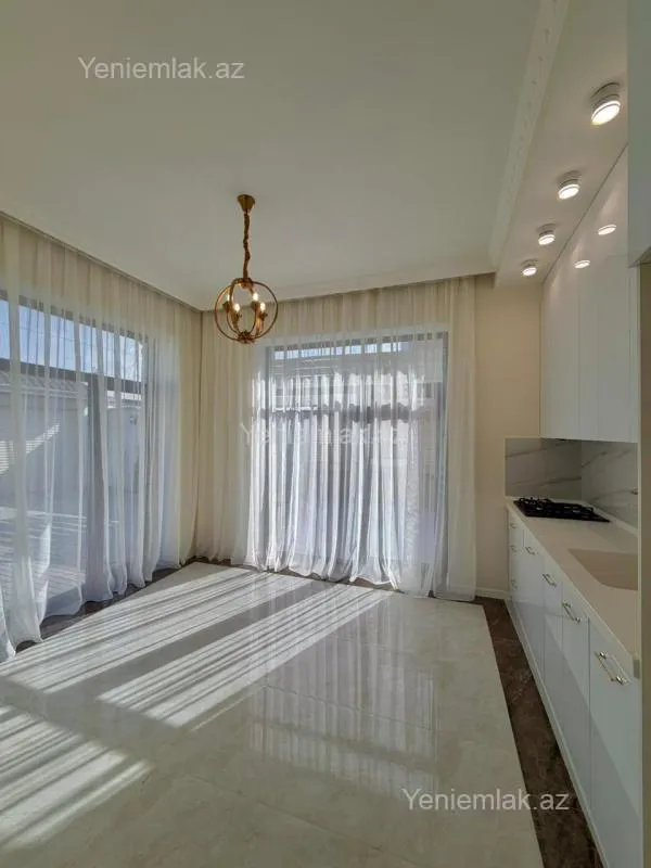 Satılır 4 otaqlı həyət evi 150 m²