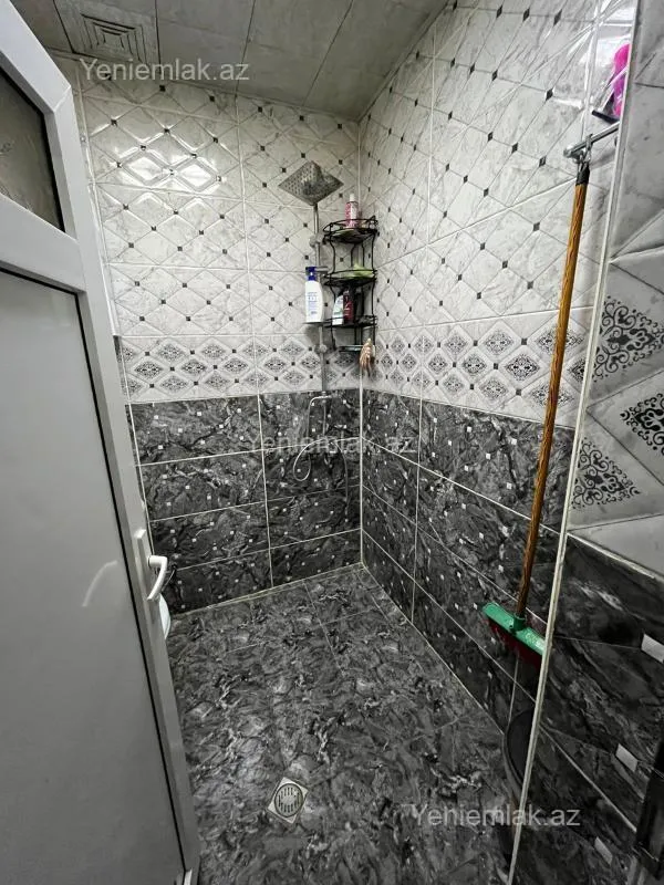 Satılır 3 otaqlı köhnə tikili 70 m²
