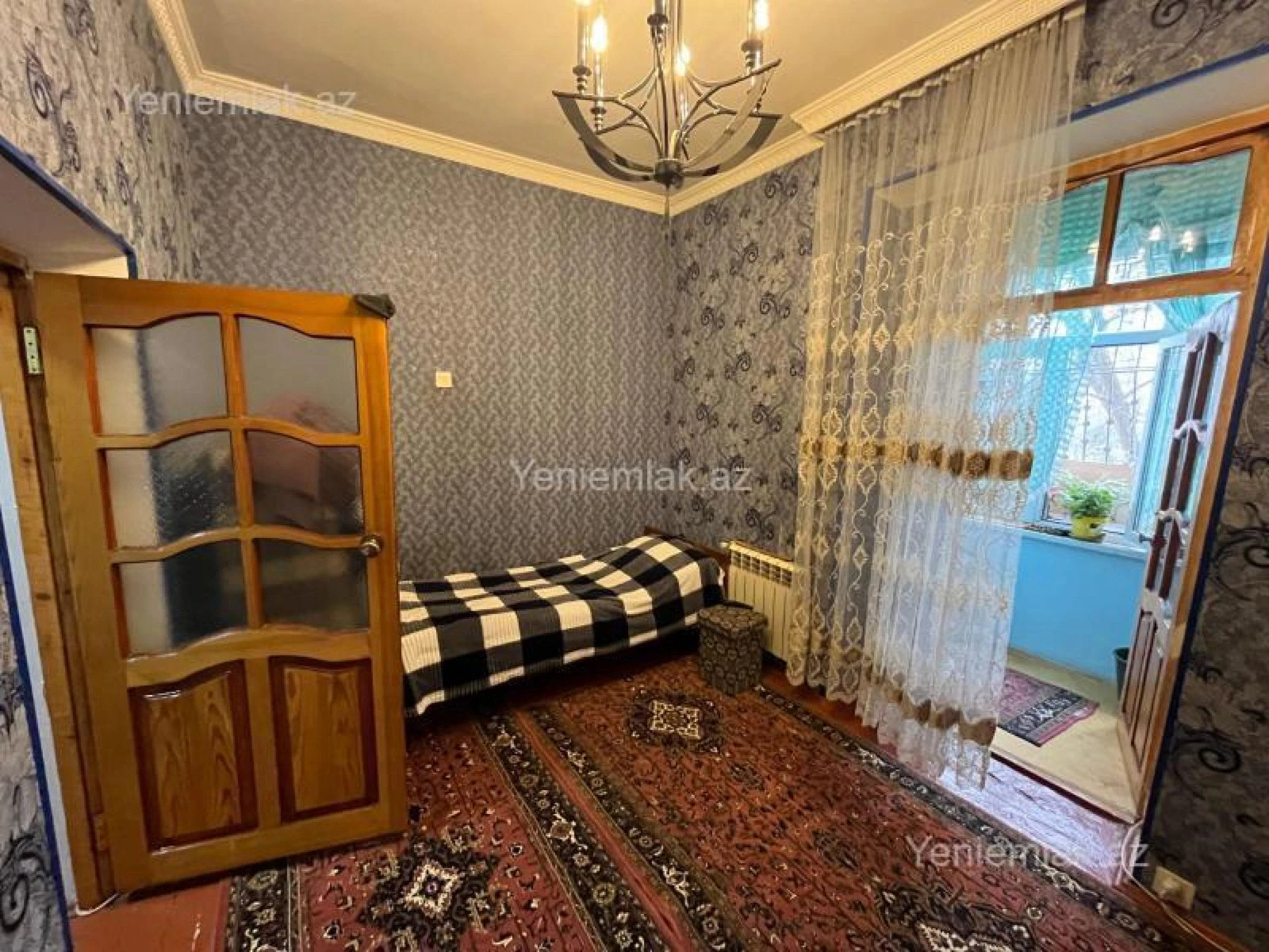 Satılır 3 otaqlı köhnə tikili 70 m²