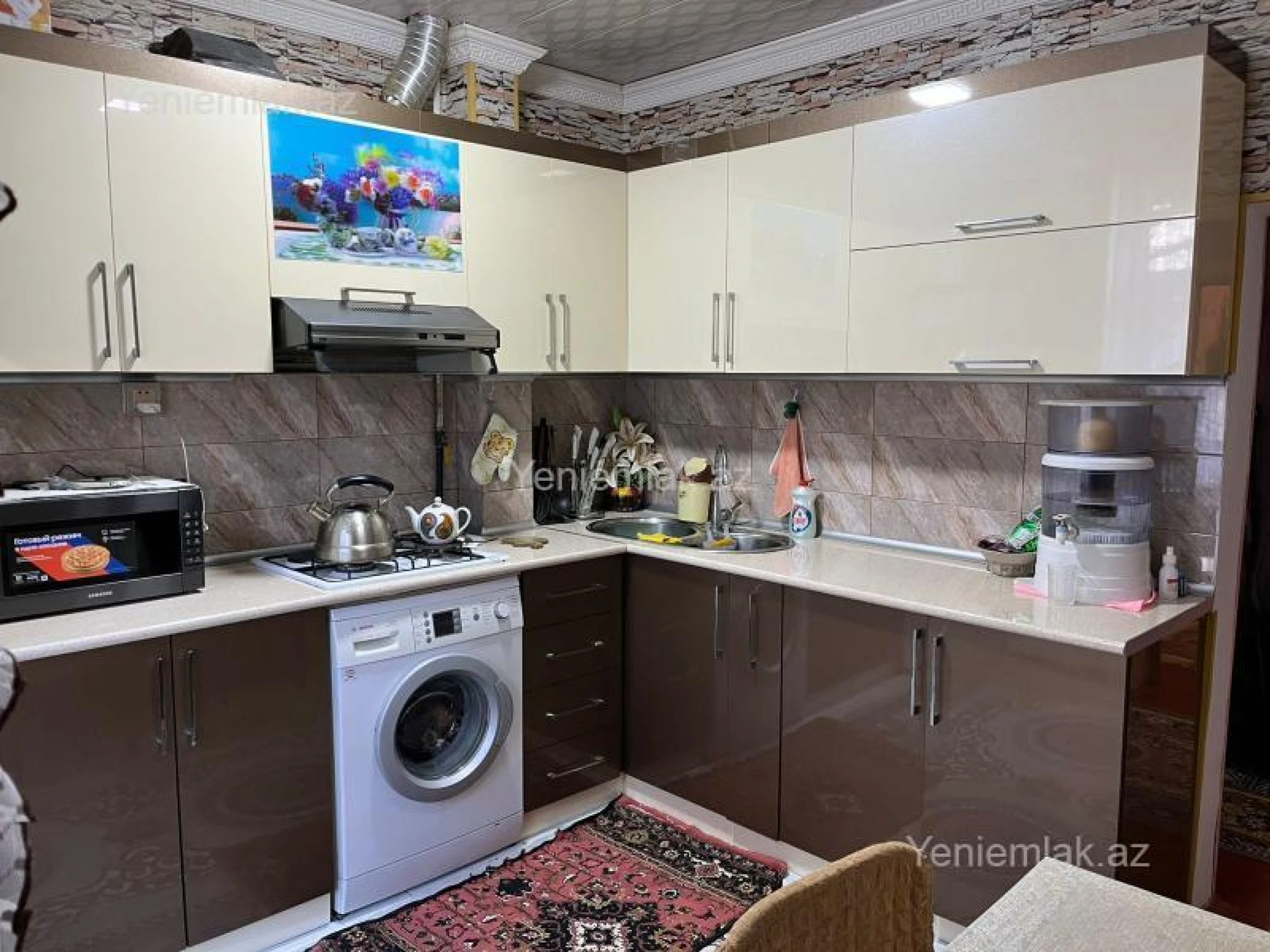Satılır 3 otaqlı köhnə tikili 70 m²
