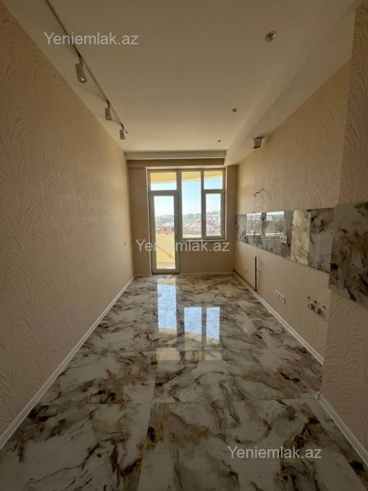 Satılır 3 otaqlı yeni tikili 102 m²
