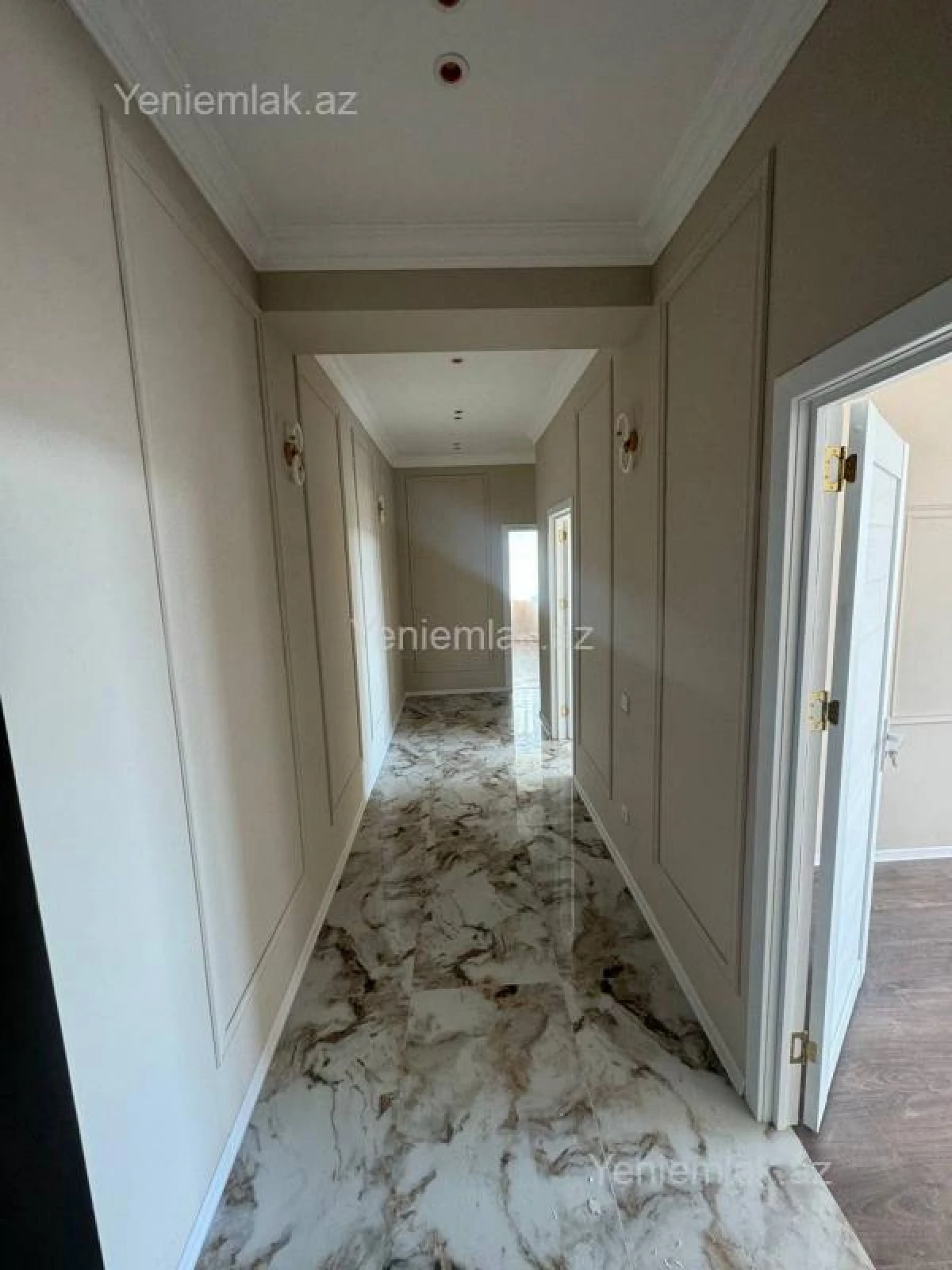 Satılır 3 otaqlı yeni tikili 102 m²