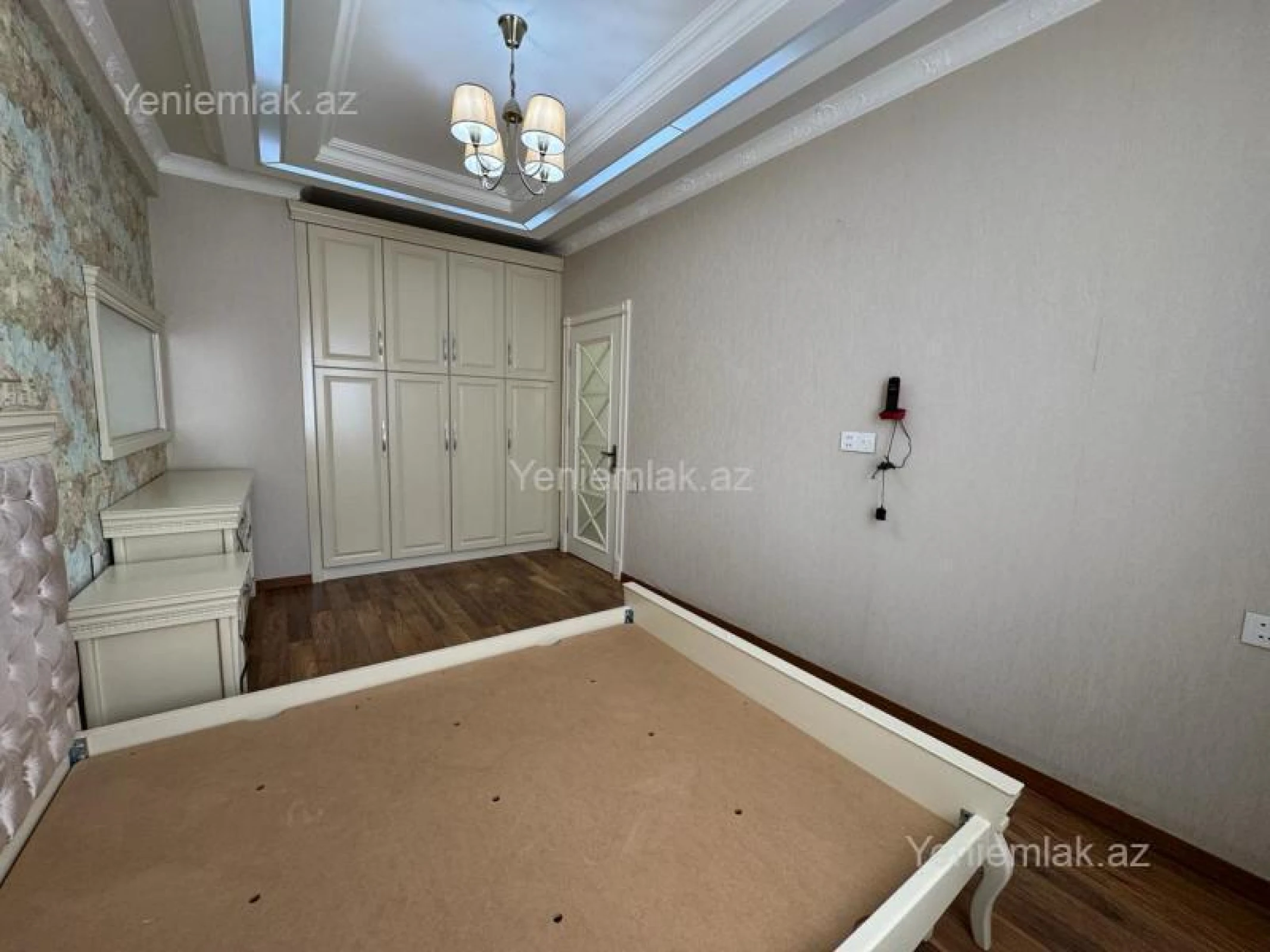 Satılır 3 otaqlı yeni tikili 138 m²