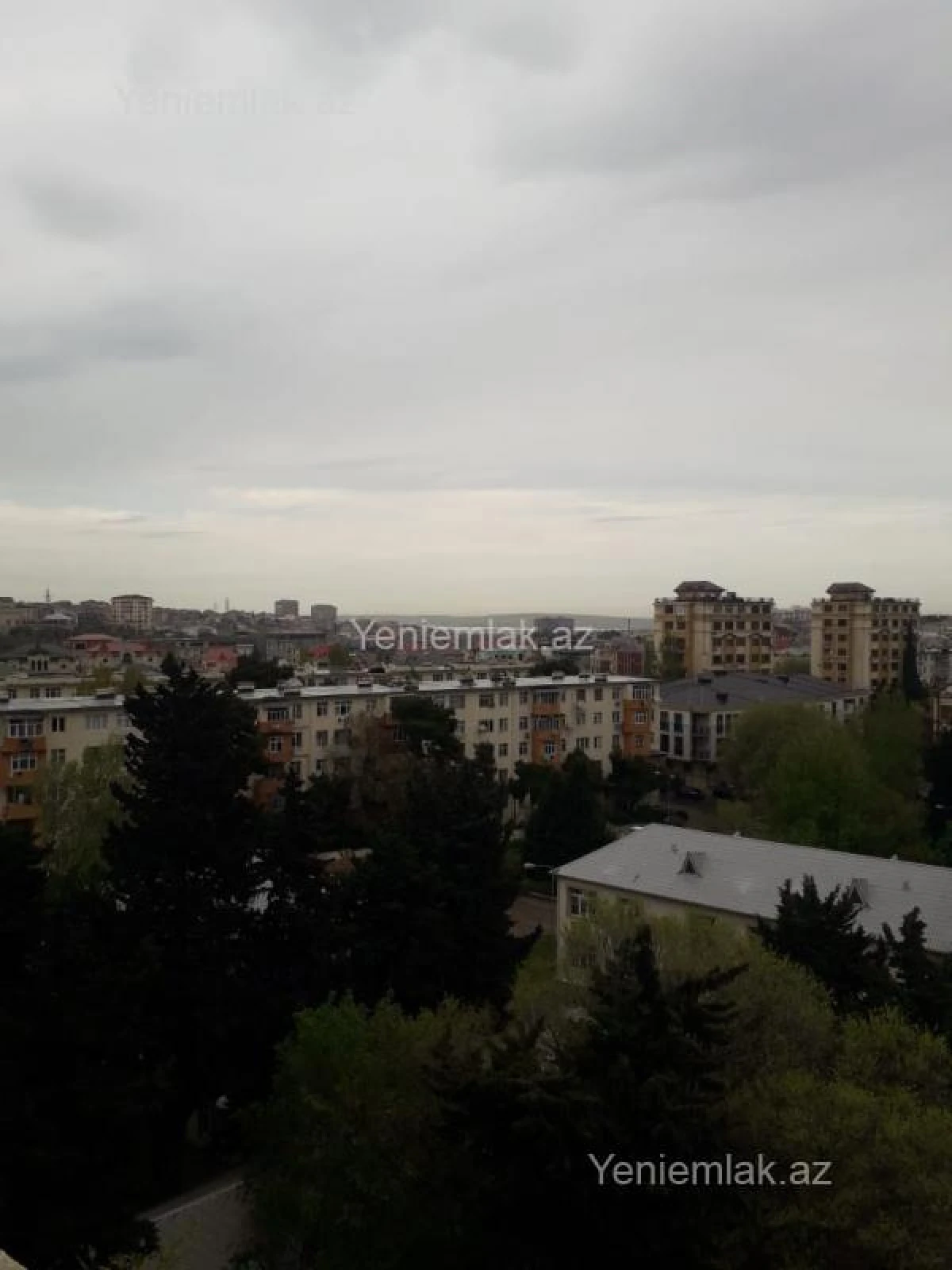 Satılır 4 otaqlı yeni tikili 165 m²