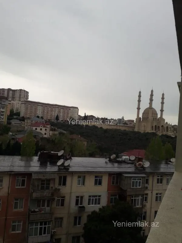 Satılır 4 otaqlı yeni tikili 165 m²