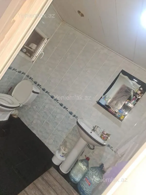 Satılır 1 otaqlı yeni tikili 50 m²