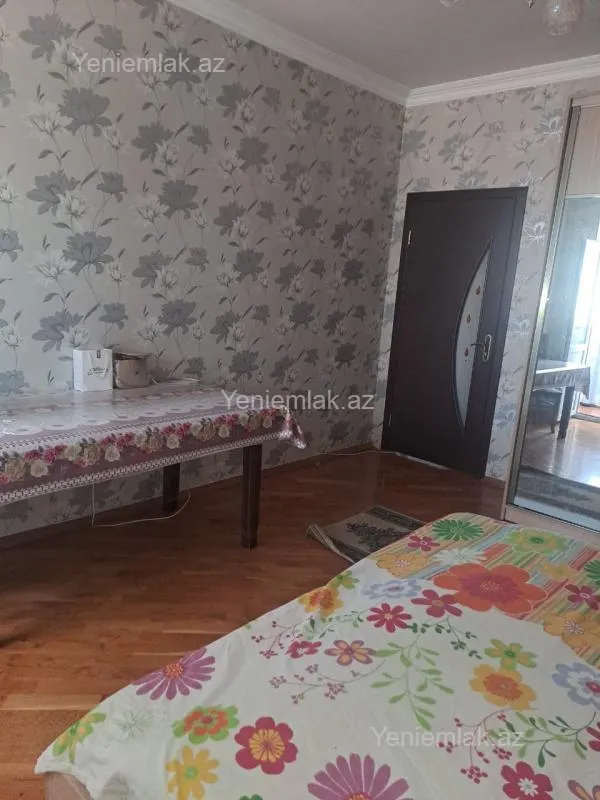 Satılır 1 otaqlı yeni tikili 50 m²