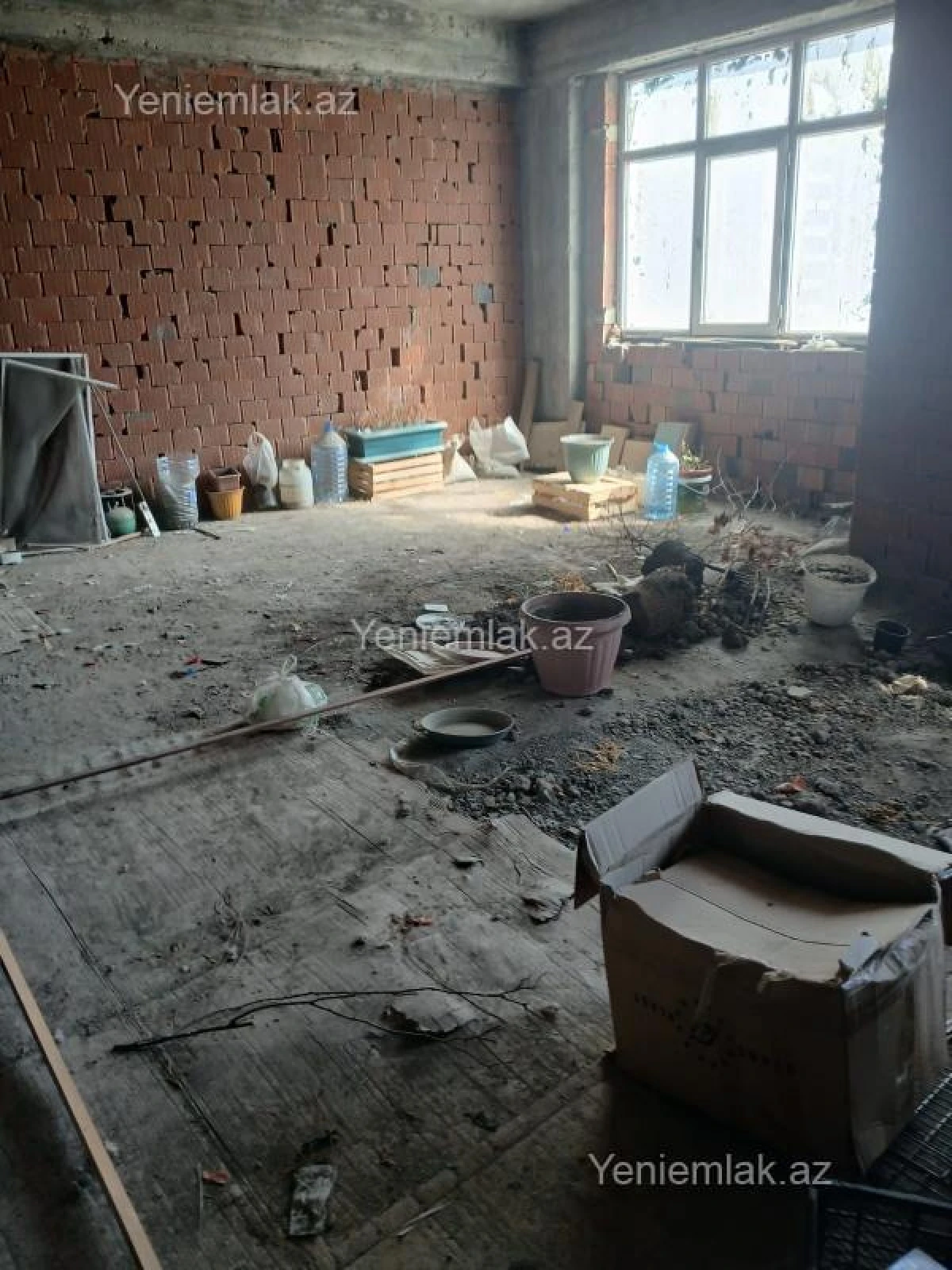 Satılır 3 otaqlı yeni tikili 152 m²