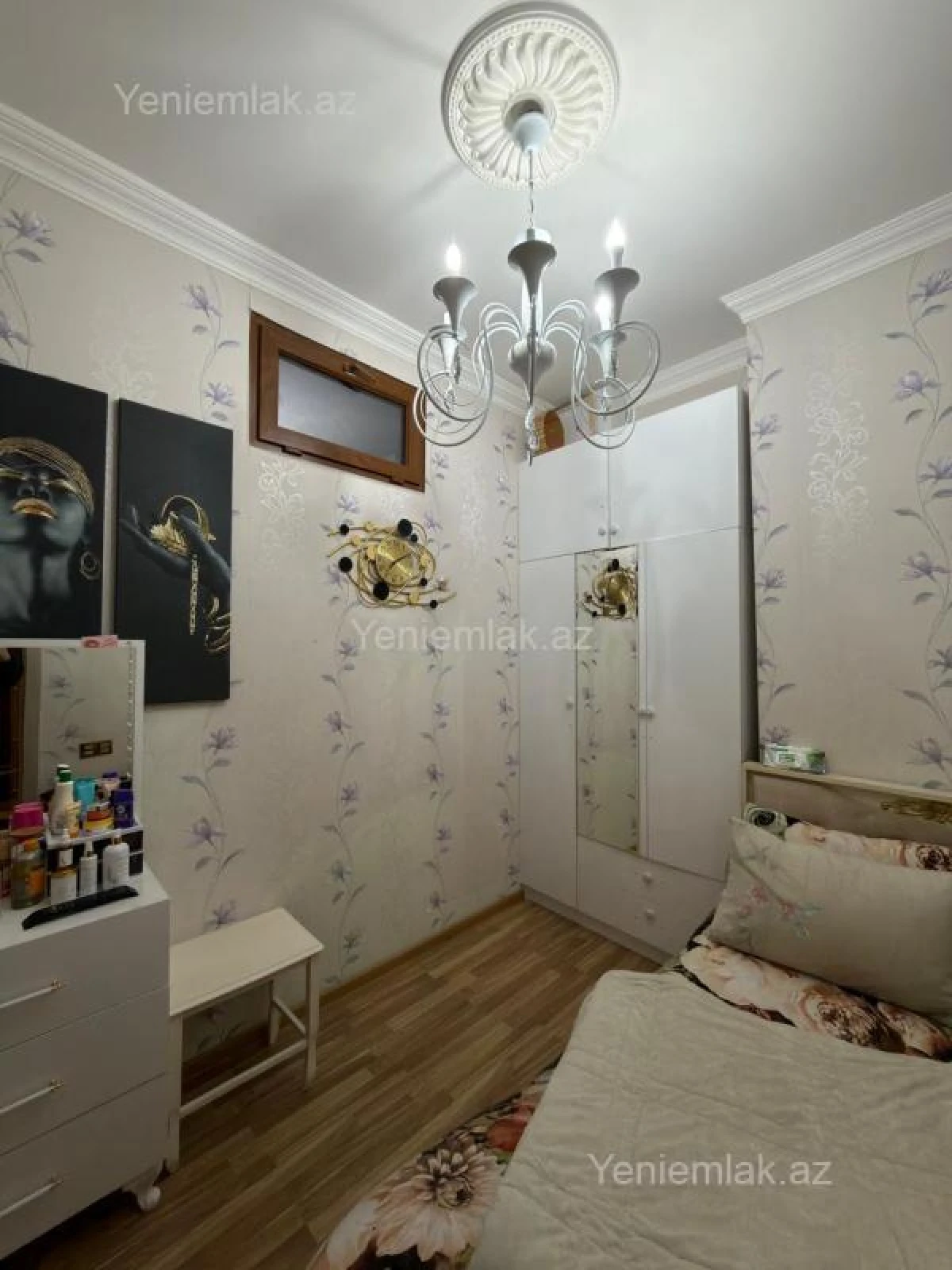 Satılır 3 otaqlı yeni tikili 70 m²