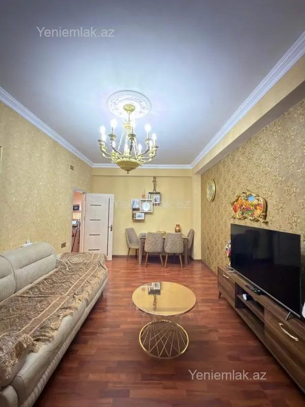 Satılır 3 otaqlı yeni tikili 70 m²