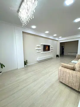 Satılır 3 otaqlı yeni tikili 140 m²