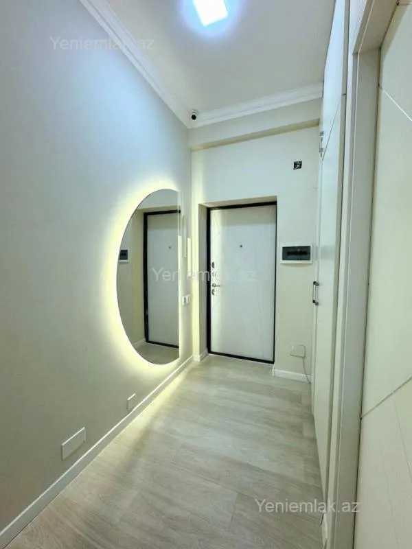 Satılır 3 otaqlı yeni tikili 140 m²
