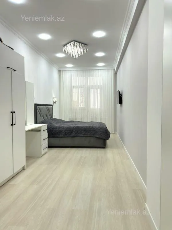 Satılır 3 otaqlı yeni tikili 140 m²