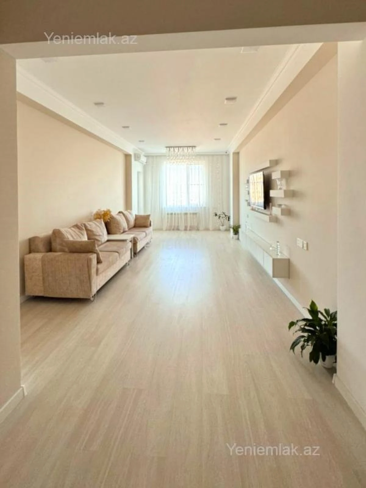 Satılır 3 otaqlı yeni tikili 140 m²