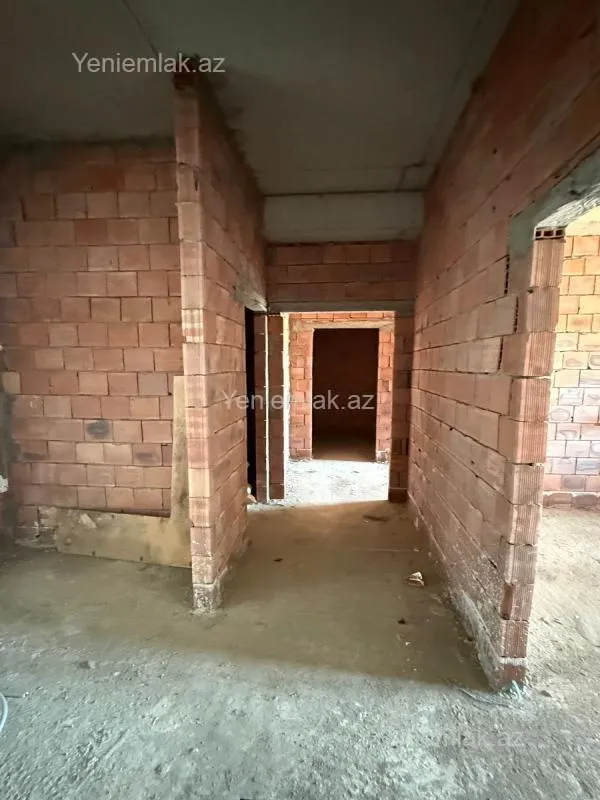 Satılır 3 otaqlı yeni tikili 120 m²