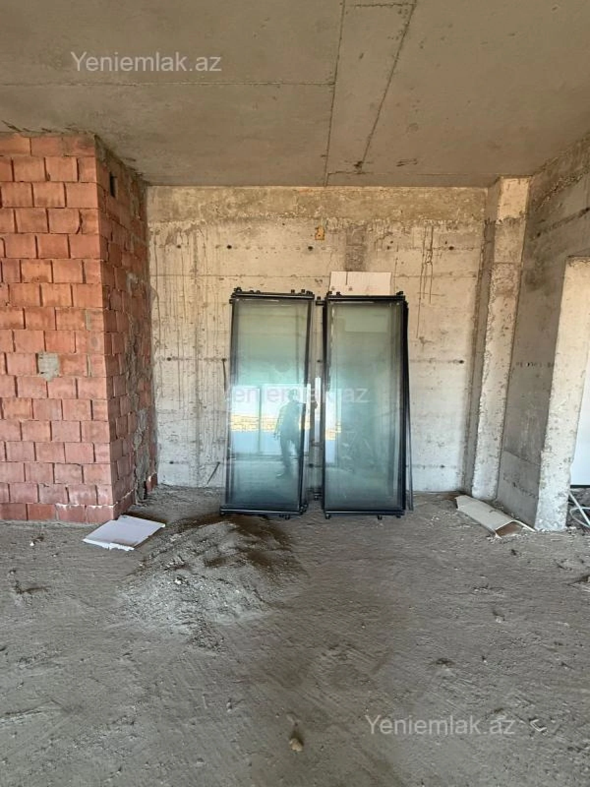 Satılır 3 otaqlı yeni tikili 120 m²