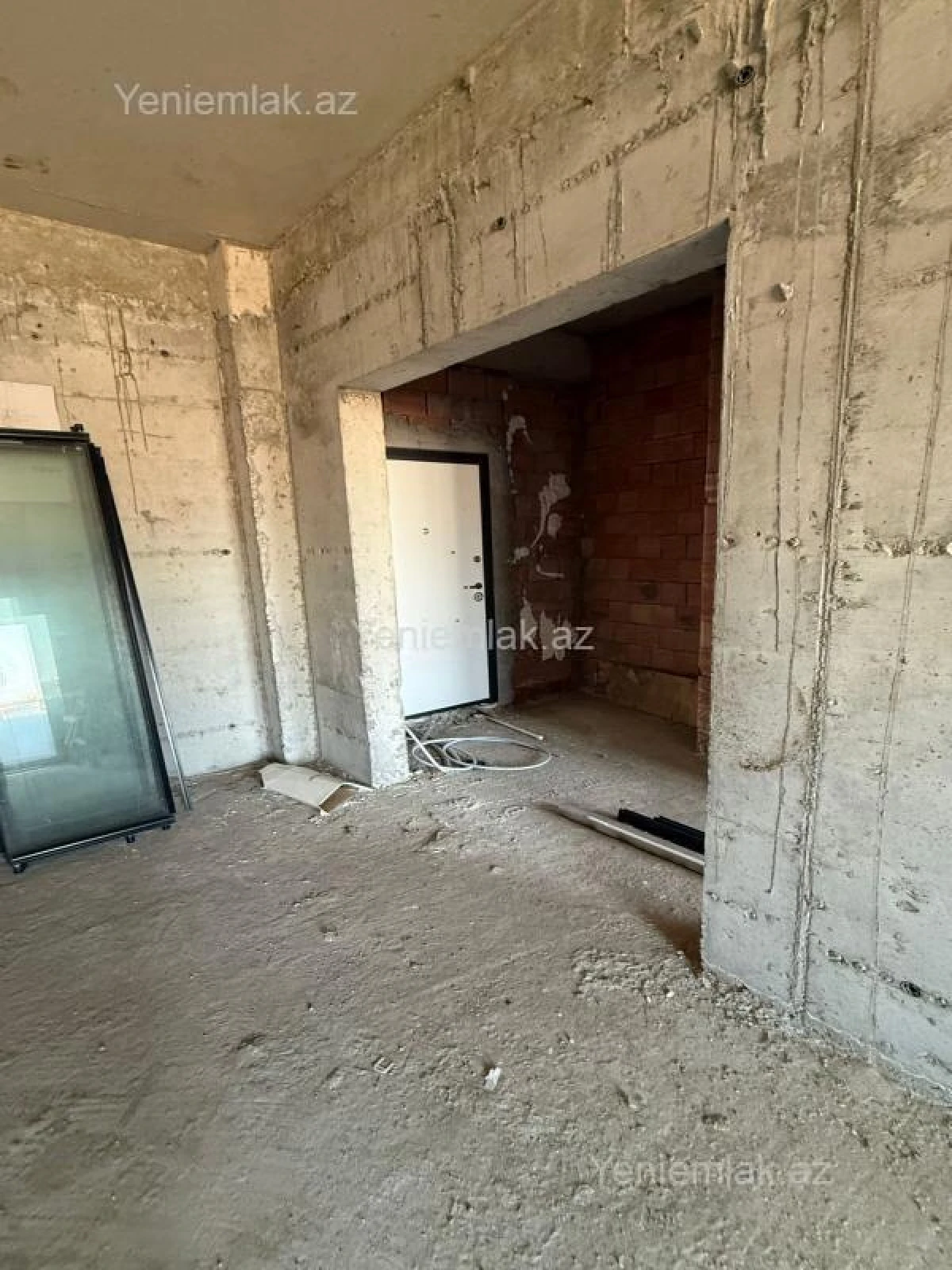 Satılır 3 otaqlı yeni tikili 120 m²