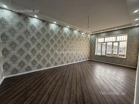 Satılır 4 otaqlı həyət evi 200 m²