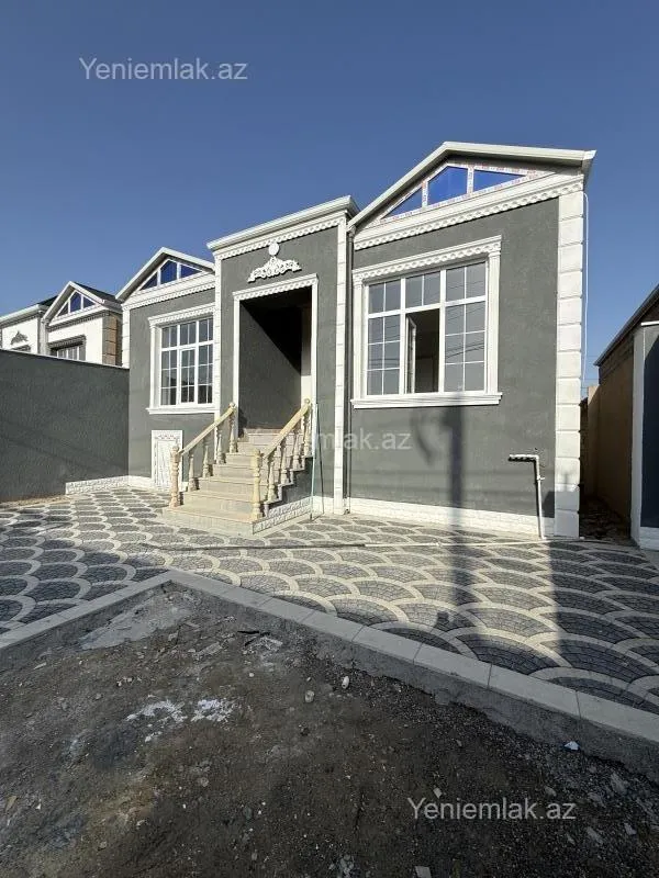 Satılır 4 otaqlı həyət evi 120 m²