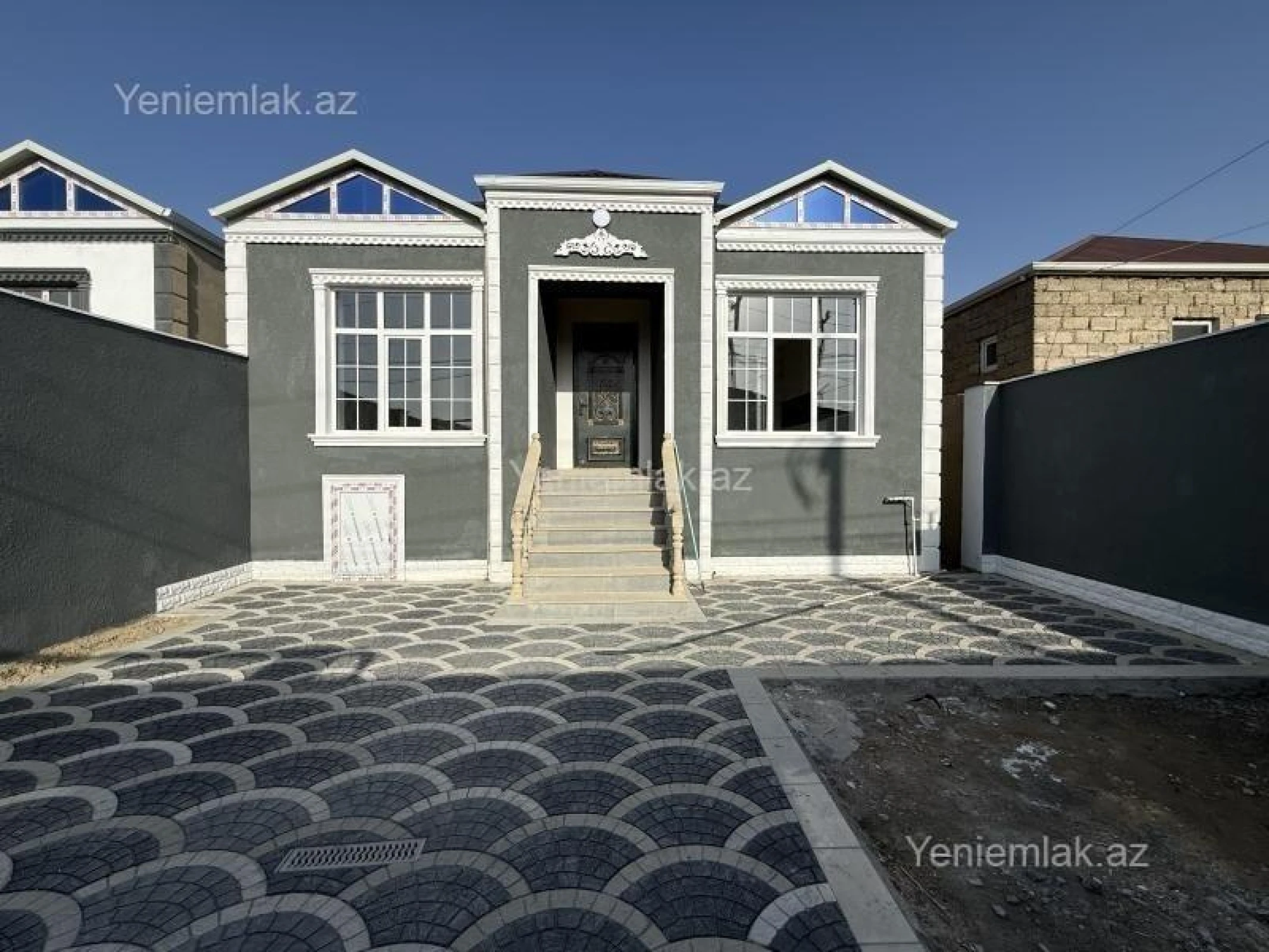 Satılır 4 otaqlı həyət evi 120 m²