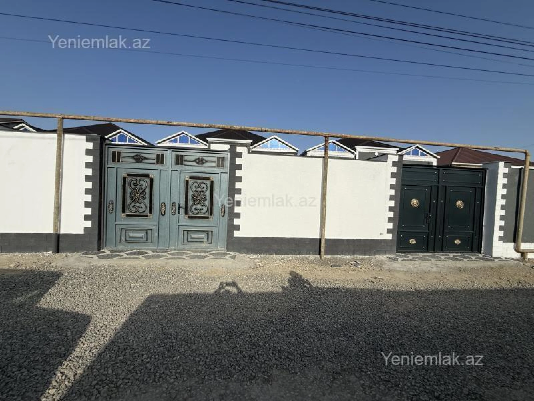 Satılır 4 otaqlı həyət evi 120 m²