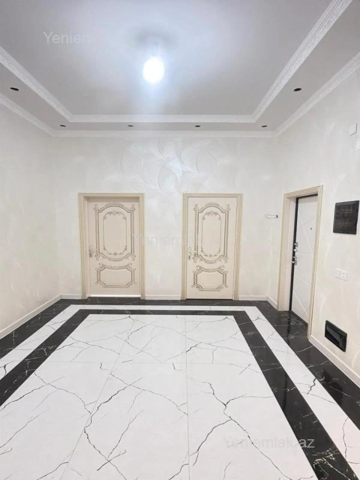 Satılır 2 otaqlı yeni tikili 81 m²
