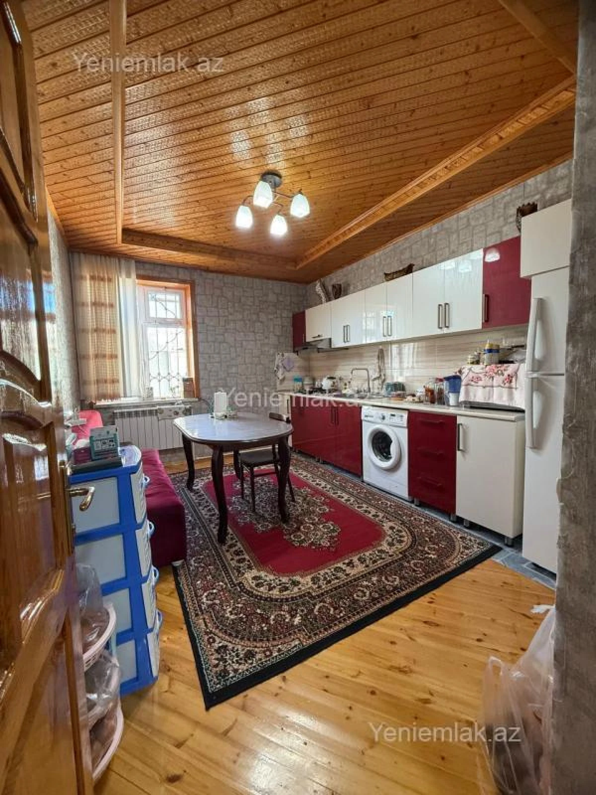 Satılır 4 otaqlı həyət evi 135 m²