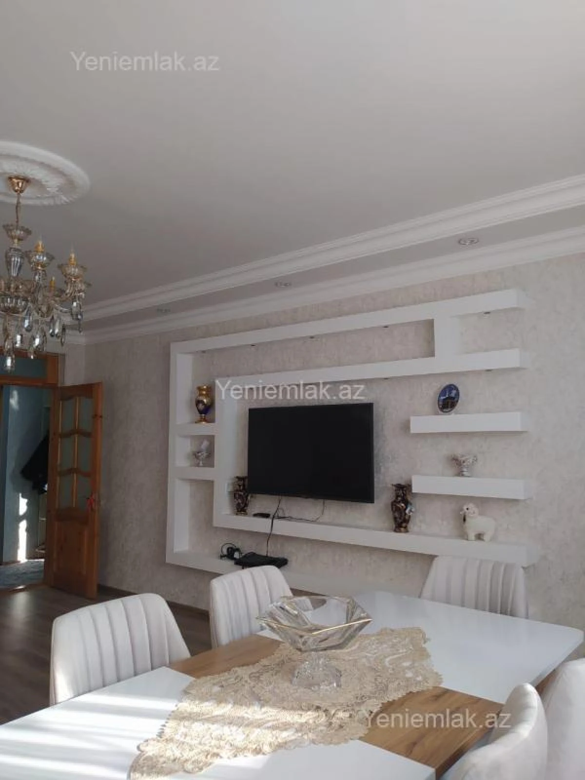 Satılır 4 otaqlı həyət evi 135 m²