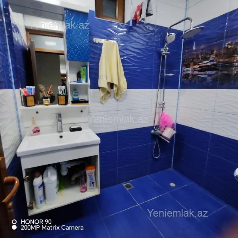 Satılır 4 otaqlı həyət evi 135 m²