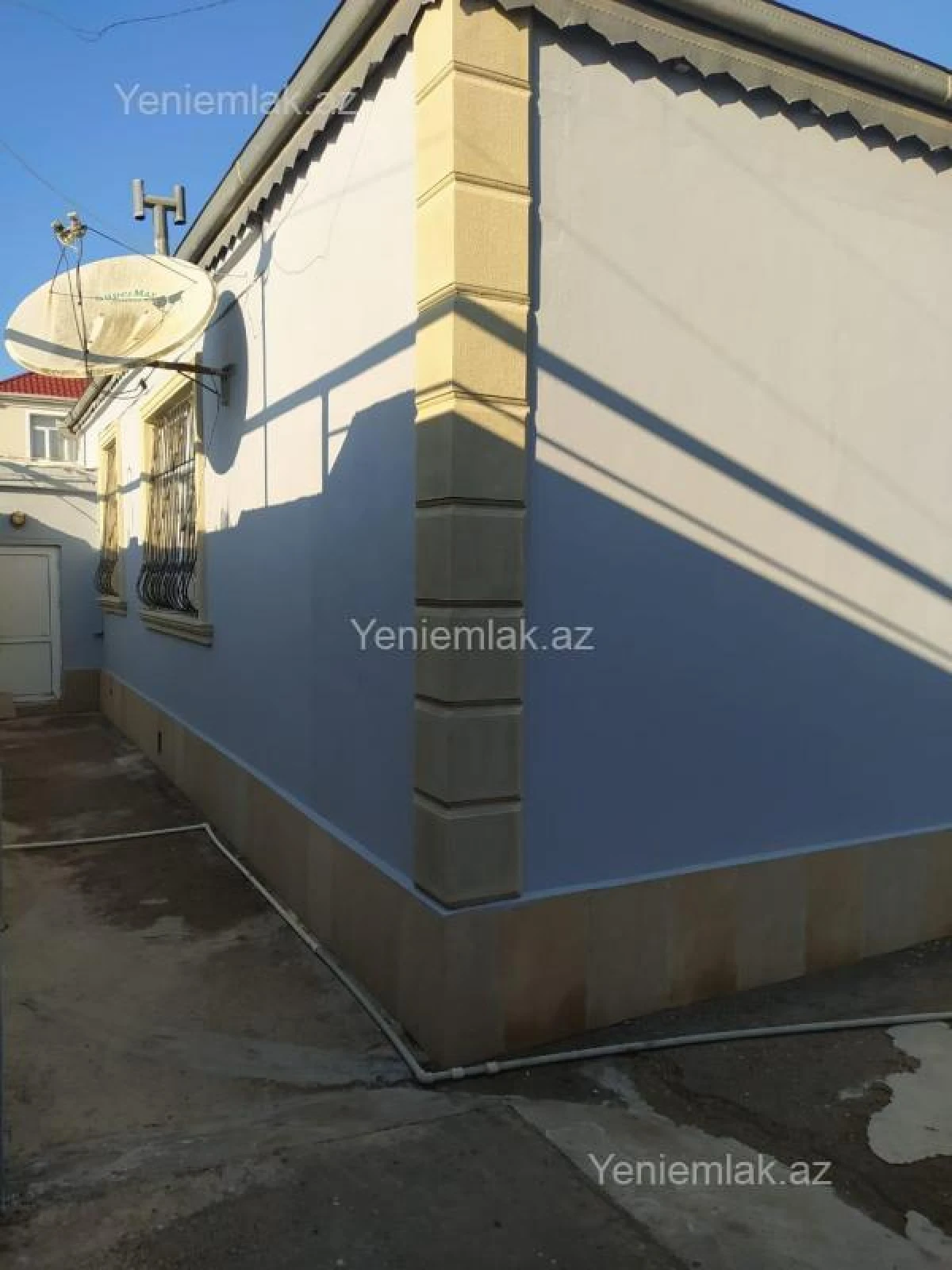 Satılır 4 otaqlı həyət evi 135 m²