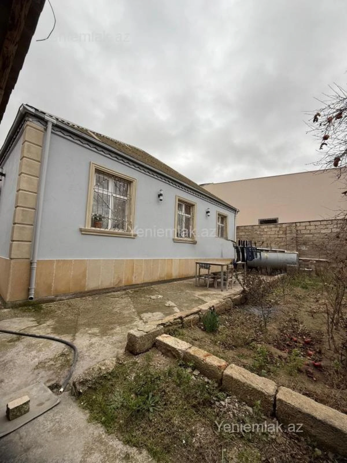 Satılır 4 otaqlı həyət evi 135 m²