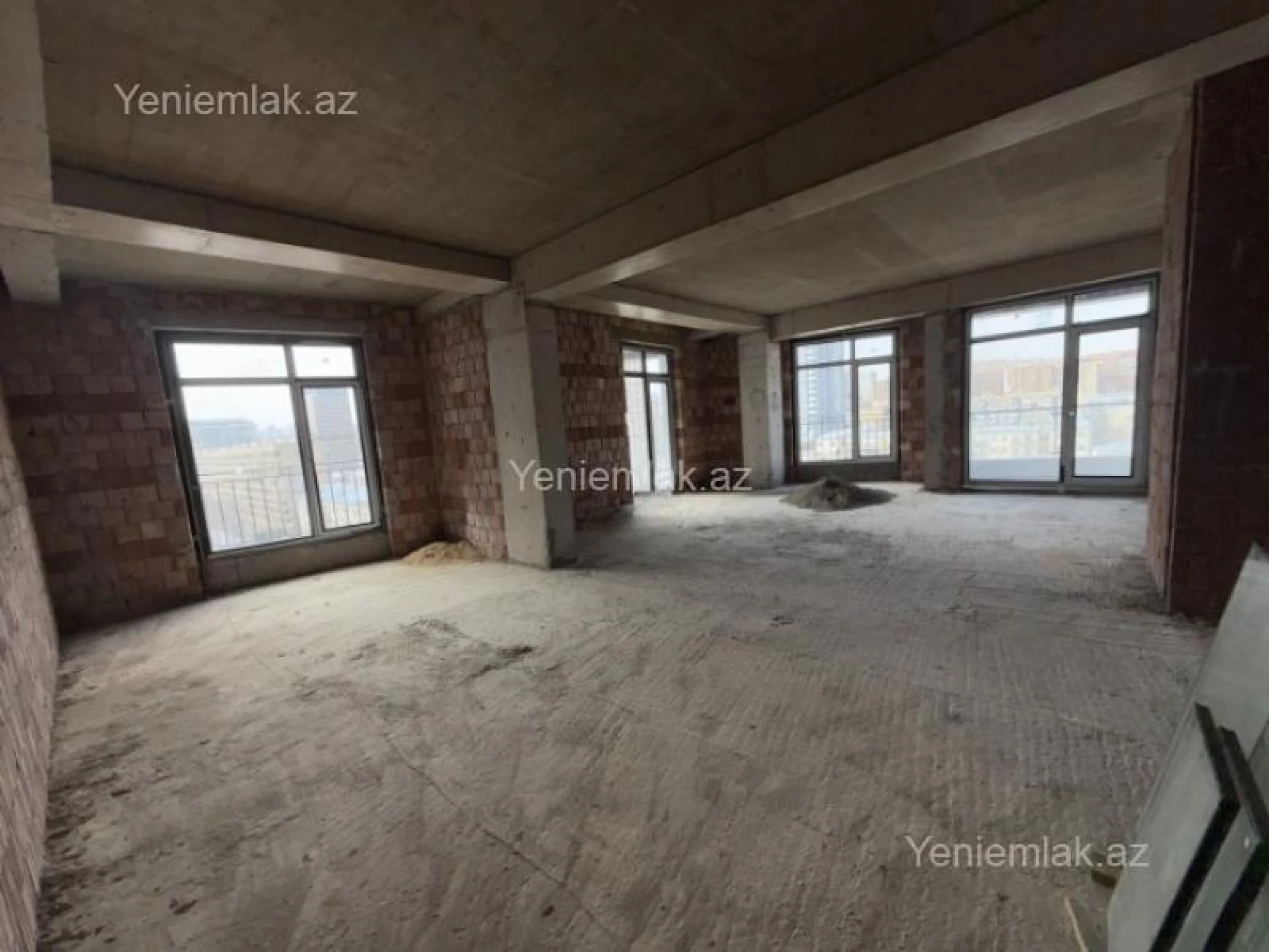 Satılır 2 otaqlı yeni tikili 72.4 m²